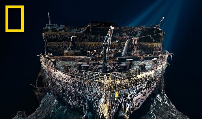 Bangka kapal Titanic.