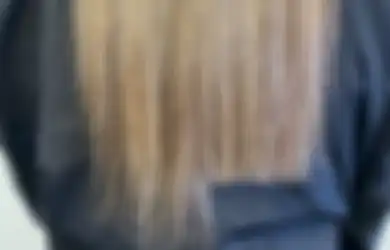 5 Cara Mengatasi Rambut Bercabang Tanpa Digunting. Emang Bisa?