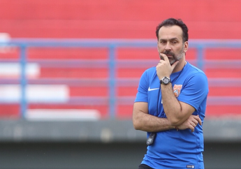 Kabur dari Konferensi Pers, Eks Pelatih Borneo FC Dipecat Klubnya di Liga Vietnam