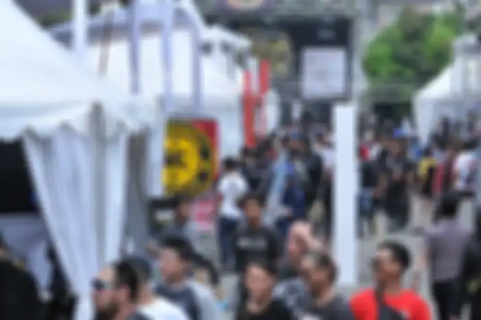 Barisan tenda di Jakarta Motogarage 2017