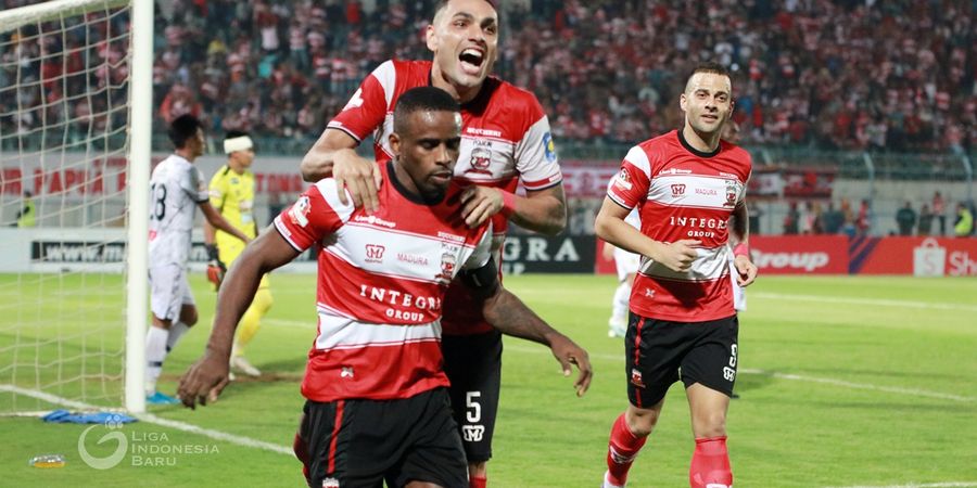 Absen di Liga 1, Presiden Madura United: Greg Nwokolo Pilih Keluarga