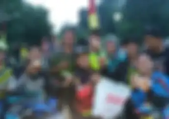 Mantap Nih Libur Balap Ini Yang Dilakukan Tracker Wanita. Patut Ditiru Loh