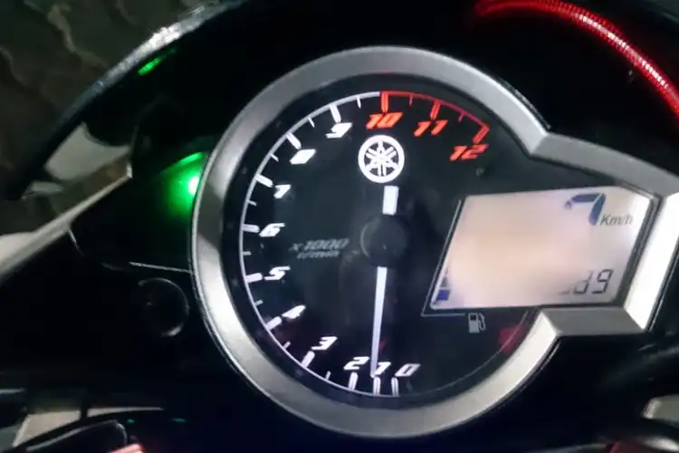 Belum Banyak yang Tahu, Ternyata Speedometer Digital Motor Bisa Kena Penyakit Ini