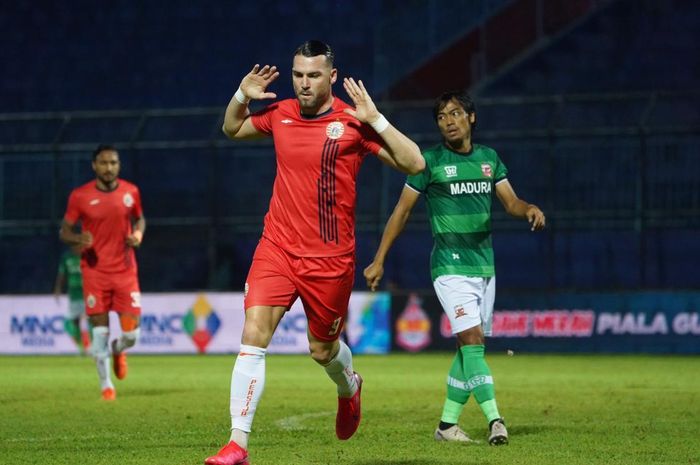 Selebrasi Marko Simic saat mencetak gol untuk Persija Jakarta pada laga kontra Madura United di semifinal Piala Gubernur Jatim 2020.