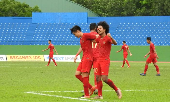 Pemain timnas U-18 Indonesia, Bagus Kahfi merayakan gol yang dicetaknya ke gawang timnas U-18 Brunei di Stadion Go Dau, Vietnam, Sabtu (10/8/2019).