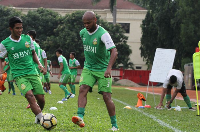 Pemain Bhayangkara FC, Anderson Salles di Stadion PTIK, Jakarta.