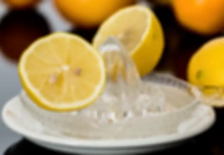 Mulai Malam Ini, Coba Rebus Lemon Selama 3 Menit dan Minum Airnya Hangat-hangat, Jangan Kaget Kurang dari Seminggu Tubuh Akan Rasakan Efek Ini