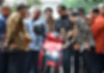 Jajal Gesits di Istana Negara, Begini Komentar Jokowi