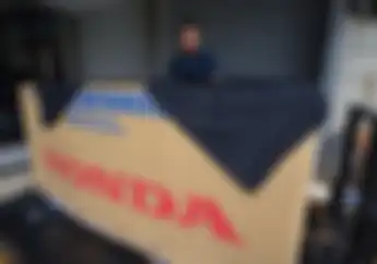 Ultah Ke-18 Lelaki Dari Ciledug Ini Diberi Kado Honda CBR1000RR SP 2018 Dari Ibunda