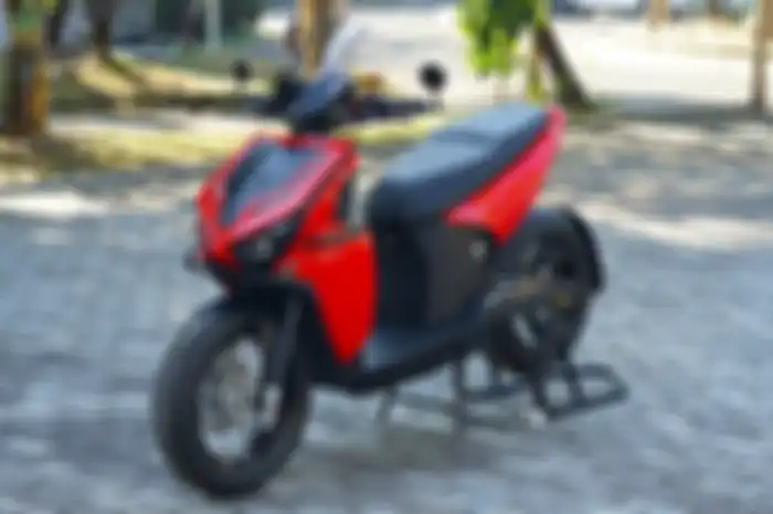 Gesits edisi White Collar Bike ini akan dijual secara terbatas