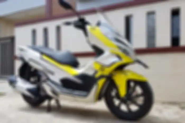 Part bodi karbon buat Honda PCX