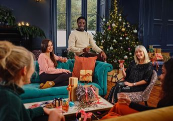 5 Arti Mimpi Kumpul-kumpul di Hari Natal, Ternyata Pertanda Mencari Hal Ini, Simak Penjelasannya