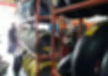 Video: Jangan Asal Gambot, Ini Panduan Upgrade Ban Motor Kesayangan
