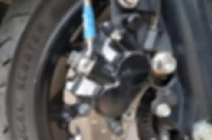 Biaya Pasang kaliper rem Yamaha R15 di Yamaha NMAX