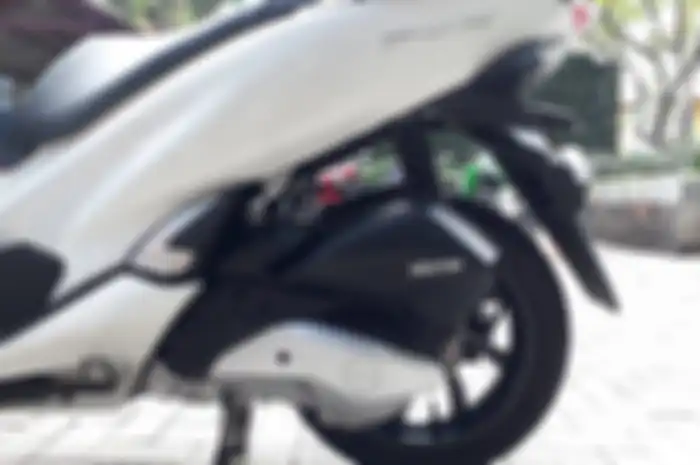 Tampilan sok belakang pcx tanpa pengendara