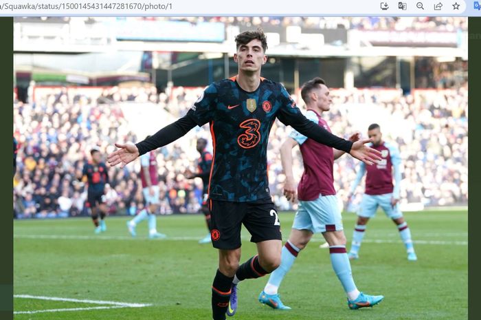 Gelandang serang Chelsea, Kai Havertz, merayakan gol ke gawang Burnley pada pekan ke-28 Liga Inggris 2021-2022 di Stadion Turf Moor pada Sabtu (5/3/2022) waktu setempat.