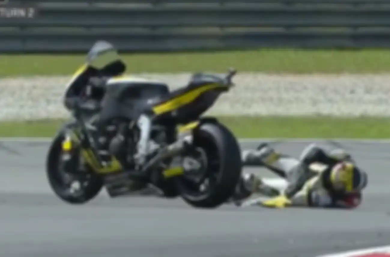 Thomas Luthi highside di tikungan 2 Sepang