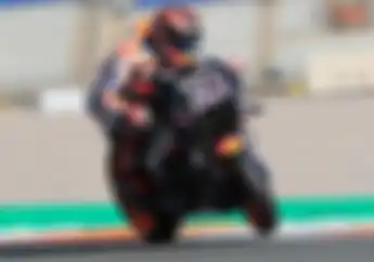 Ban Belakang Motor MotoGP Berputar Lebih Banyak dari Depan, Kok Bisa?