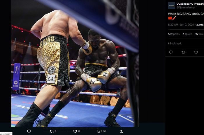 Deontay Wilder dikalahkan Zhang Zhi Lei dengan TKO dalam pertarungan tinju kelas berat di Riyadh, Arab Saudi, 1 Juni 2024. 