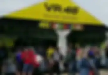 Video Saat Merchandise Valentino Rossi Laris Manis Dibanding Punya Marc Marquez di MotoGP Amerika