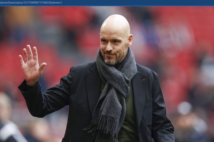 Manchester United resmi menunjuk mantan arsitek Ajax Amsterdam, Erik ten Hag, sebagai pelatih baru mulai musim 2022-2023.