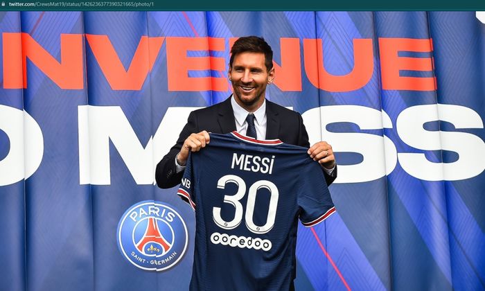 Lionel Messi resmi diperkenalkan sebagai pemain Paris Saint-Germain (PSG) pada Selasa (11/8/2021) atau Rabu dini hari WIB.