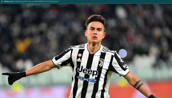 Penyerang Juventus, Paulo Dybala membuka peluang meninggalkan Turin pada musim panas 2022.