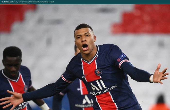 Penyerang Paris Saint-Germain (PSG), Kylian Mbappe, belum menunjukkan tanda-tanda memperpanjang kontrak baru.