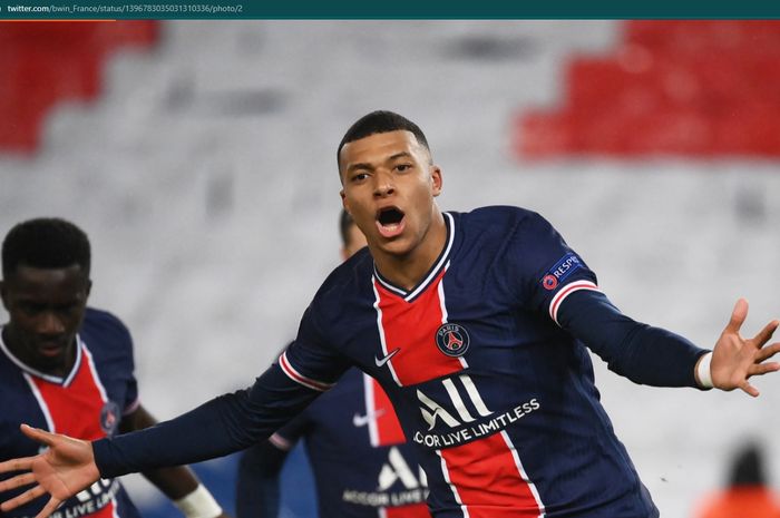 Penyerang Paris Saint-Germain (PSG), Kylian Mbappe, belum menunjukkan tanda-tanda memperpanjang kontrak baru.