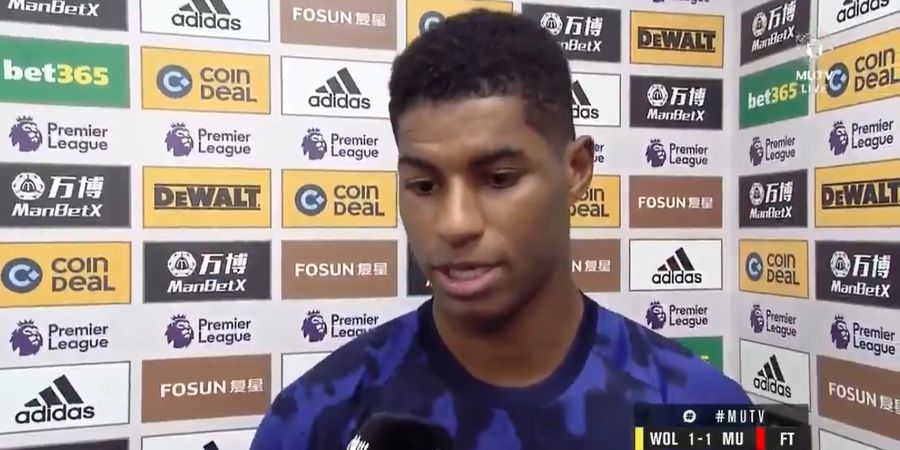 VIDEO - Eksekusi Tendangan Bebas Man United, Marcus Rashford Kikuk