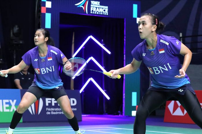 Ganda putri Indonesia, Febriana Dwipuji Kusuma/Amalia Cahaya Pratiwi saat tampil pada babak pertama French Open 2022, Selasa (25/10/2022)