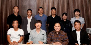 Kepada Media Korea, Erick Thohir Buka-bukaan Soal Pembahasan Pertama Saat Bertemu Shin Tae-yong