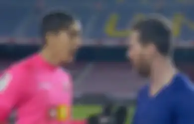 Messi Minta Jersey Kiper Elche, Edgar Badia Kegep Langsung Melongo