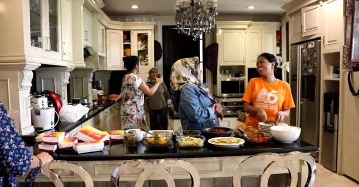 Banyaknya makanan yang disajikan Ashanty untuk ibu mertuanya