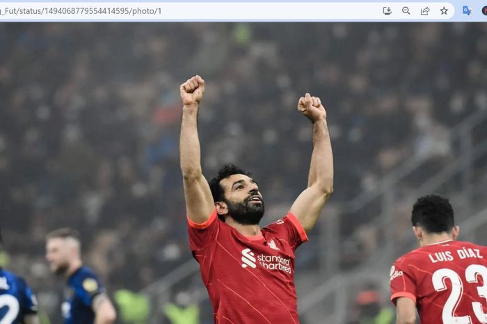 Penyerang Liverpool, Mohamed Salah, merayakan gol yang dicetak ke gawang Inter Milan pada laga leg pertama babak 16 besar Liga Champions 2021-2022 di Stadion Giuseppe Meazza, Rabu (15/2/2022).