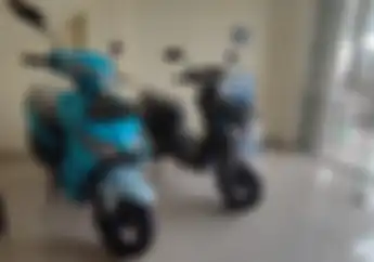 Showroom Motor Listrik Smoot x Speedwork Autocare di Harapan Indah, Bisa Servis Motor Listrik