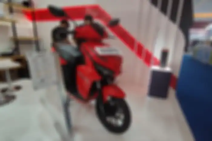Gesits hadir di IIMS 2023. Ternyata garansi baterai motor listrik bisa gugur asalkan kondisi ini.