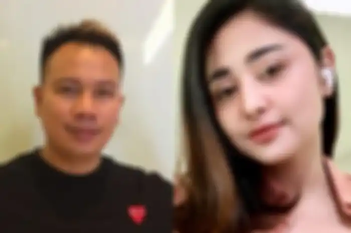 Vicky Prasetyo pepet Dewi Perssik