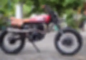 Ngegemesin Juga Honda CB100 Dibikin Scrambler Kayak Gini