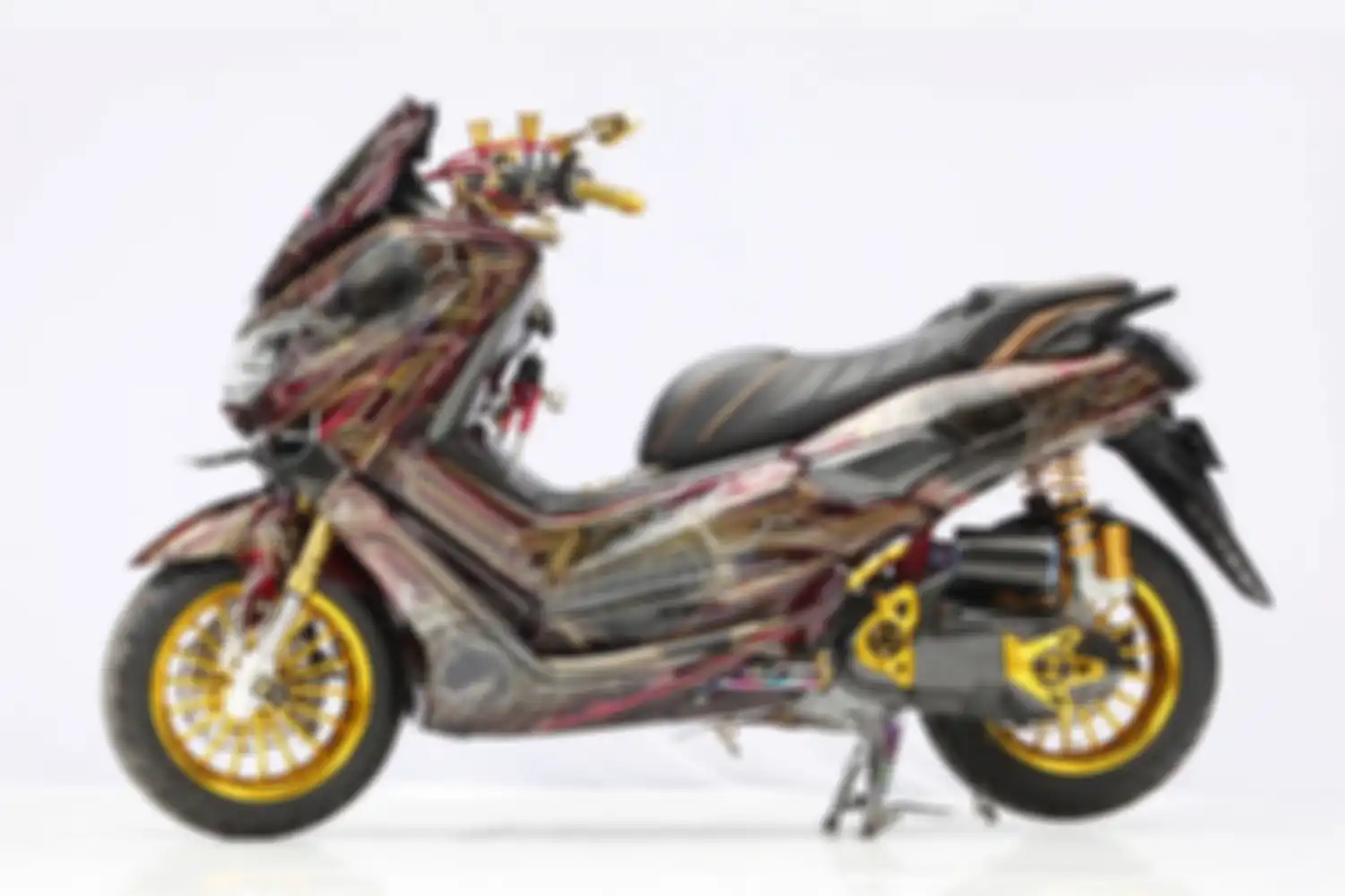 Keren banget deh Yamaha NMAX penyabet gelar master Customaxi 2018 regional Yogyakarta ini