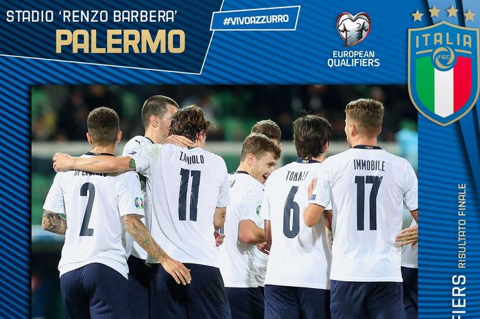 Para pemain timnas Italia merayakan golnya pada pertandingan kualifikasi Euro 2020 antara Italia vs Armenia di Stadion Renzo Barbera, 18 November 2019. 