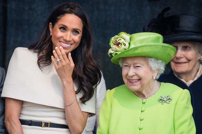 Fakta hubungan Meghan Markle & Queen Elizabeth II