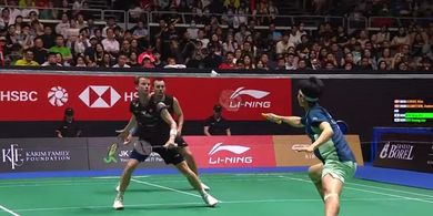 Hasil Semifinal Singapore Open 2025 - Penakluk Fajar/Rian Frustrasi dalam Menyerang, Unggulan Kesatu Merana