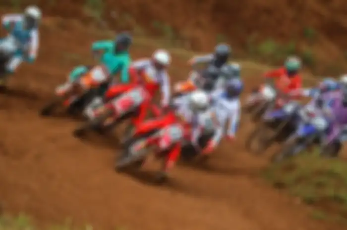 Delvintor Alfarizi berhasil meraih Juara Nasional Motocross 2022 kelas MX2.
