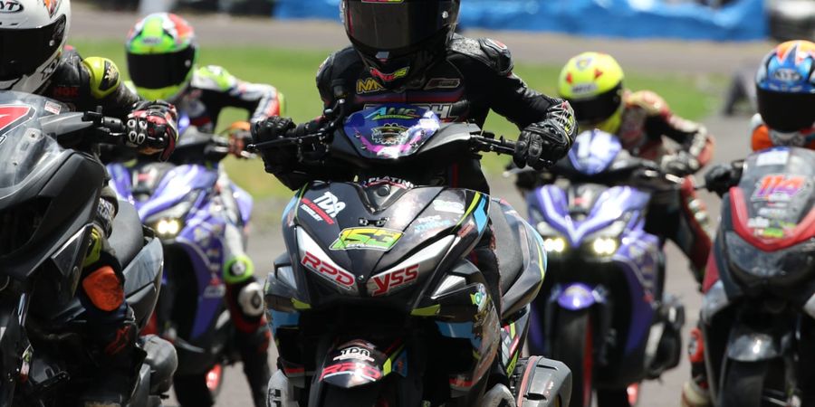 Aksi 2 Kategori Baru dan Dihadiri Ribuan Penggemar, Yamaha Cup Race Sidrap Sukses Digelar