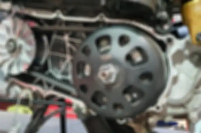 V-belt kevlar TDR terpasang di motor