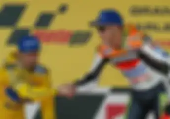 Giliran Max Biaggi Komentar Ribut Rossi Vs Marquez Bikin Untung, Apa Setingan?