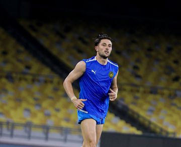 Timnas Malaysia memperkenalkan pemain naturalisasi terbarunya yakni Facundo Garces yang kini bermain untuk tim LaLiga, Deportivo Alaves.