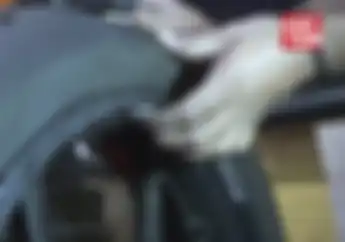 Salah Apa? Kok Permukaan Ban Motor Bisa Muncul Retak-retak