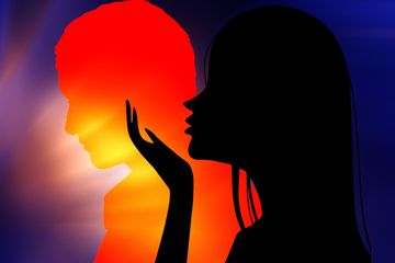 Wanita adalah XX. Pria adalah XY. Namun, secara genetik, beberapa wanita sebenarnya adalah pria. Mereka tumbuh sebagai wanita dengan tubuh wanita, dan sebagian besar baru menyadari saat pubertas bahwa mereka berbeda.